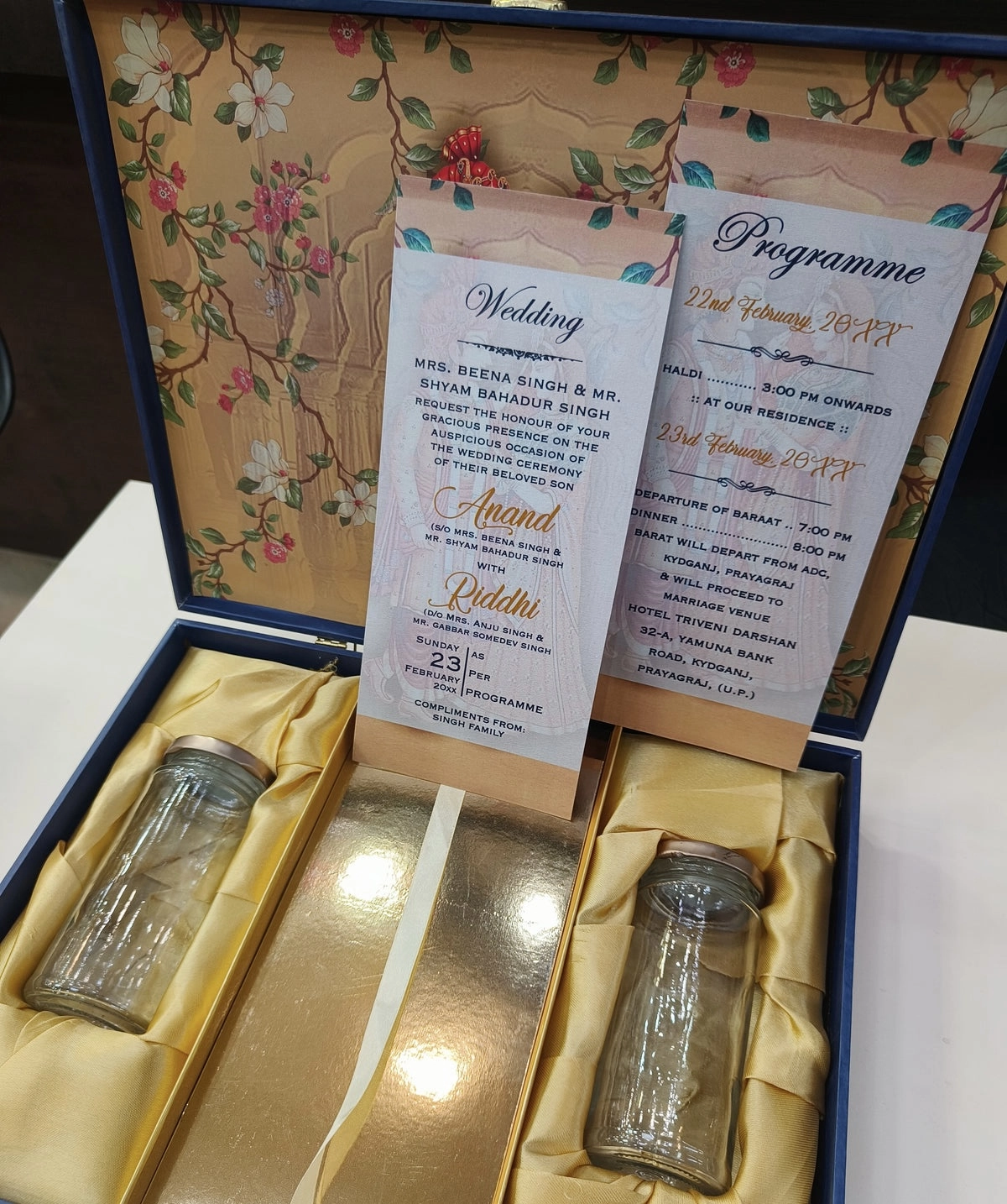 Luxury wedding invite box thumbnail 4