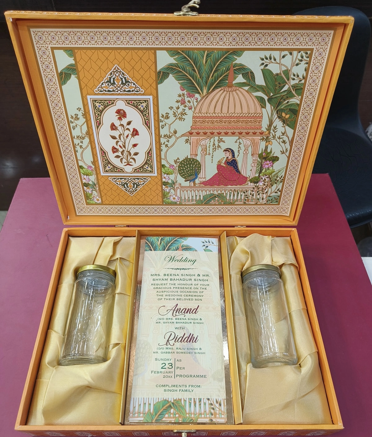 Luxury wedding invite box thumbnail 4