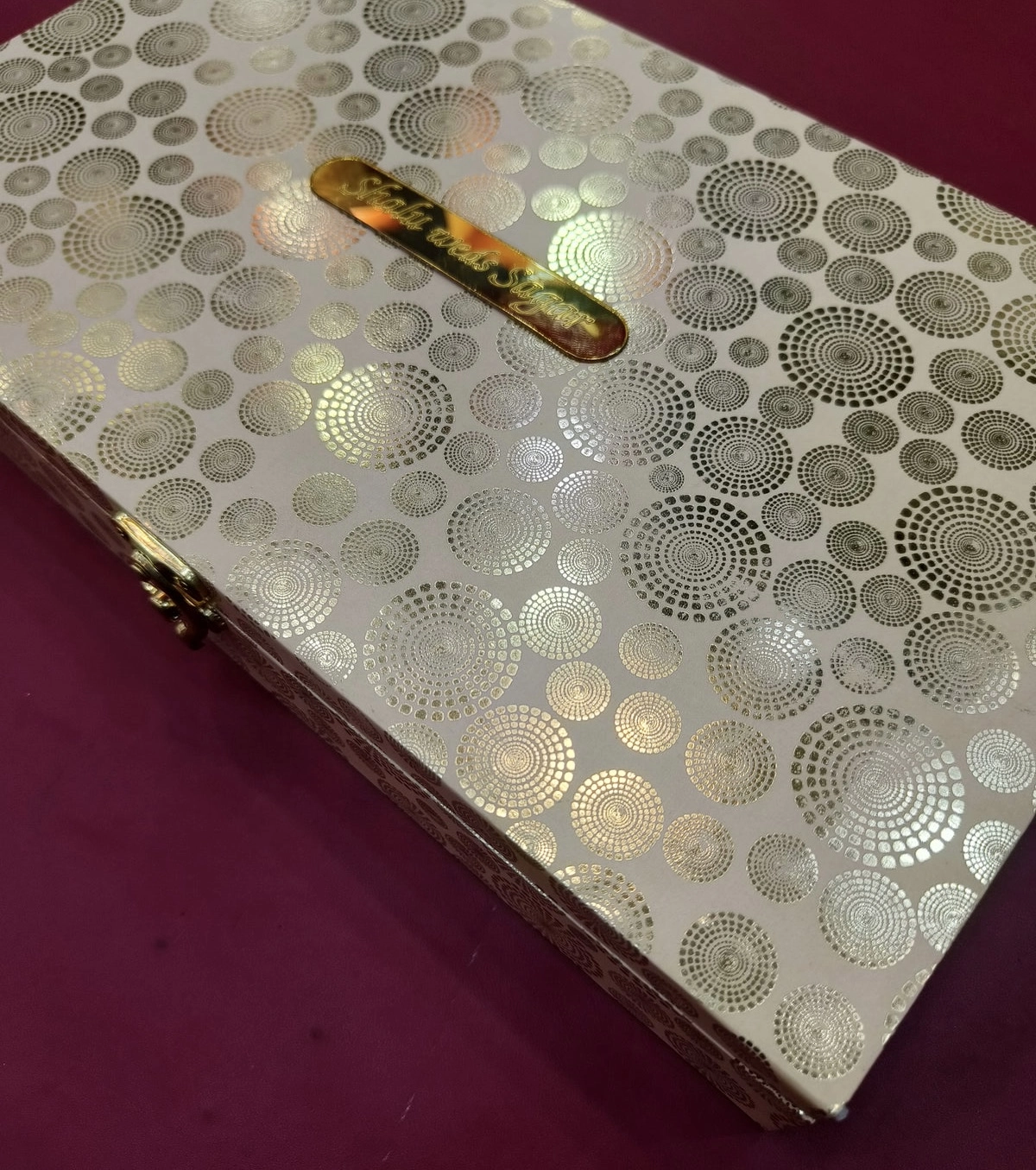 Luxury wedding invite box thumbnail 3