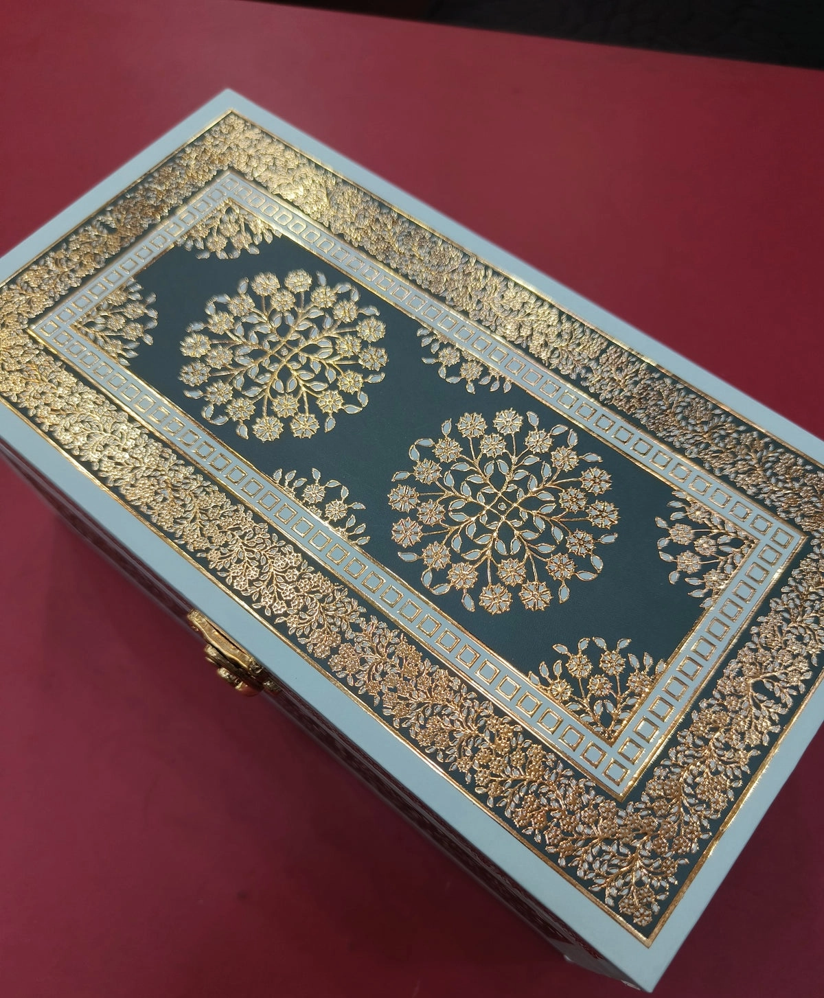 Luxury wedding invite box thumbnail 5