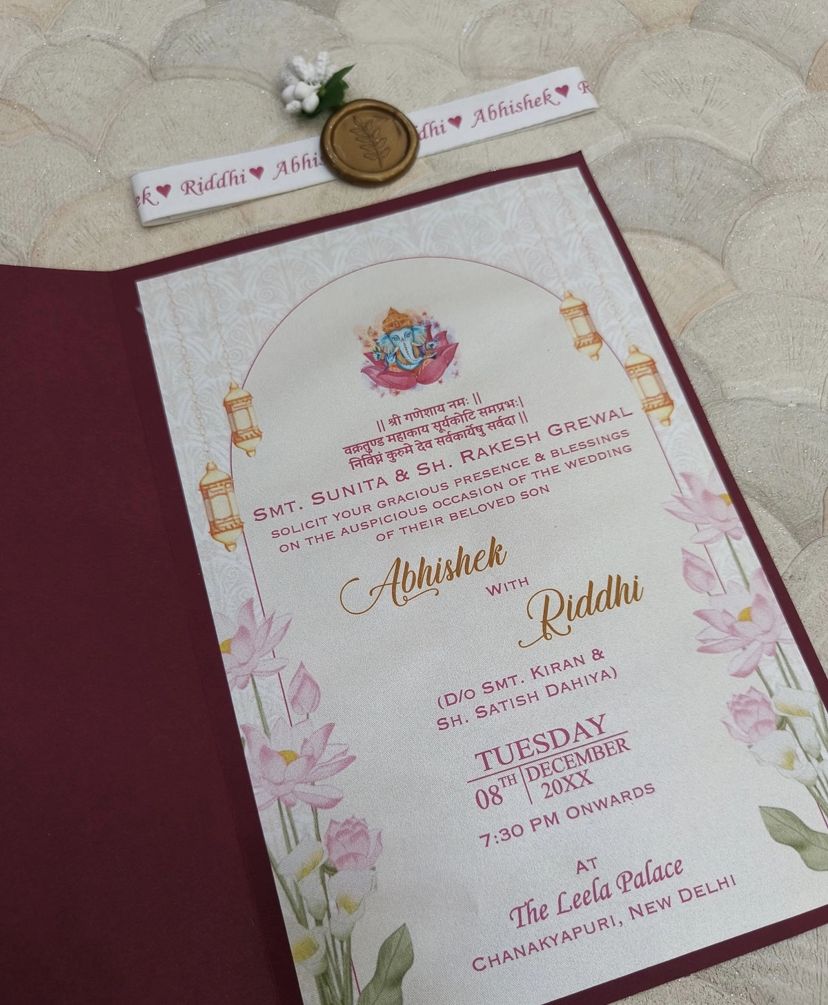 Minimal luxury wedding card thumbnail 3