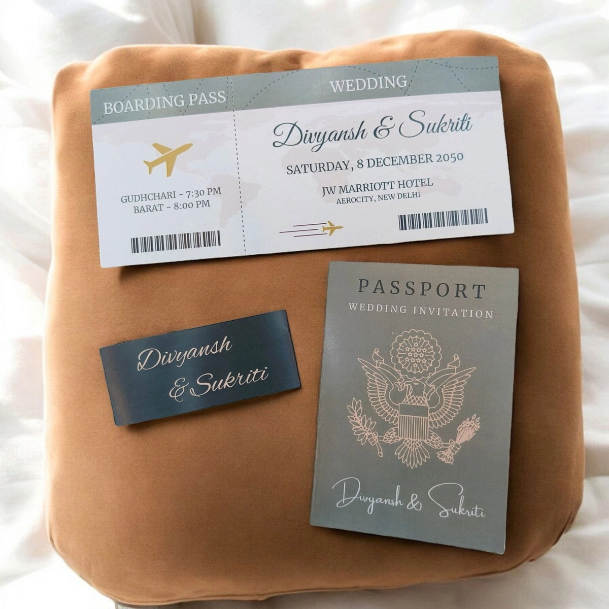 Passport wedding invite thumbnail 2