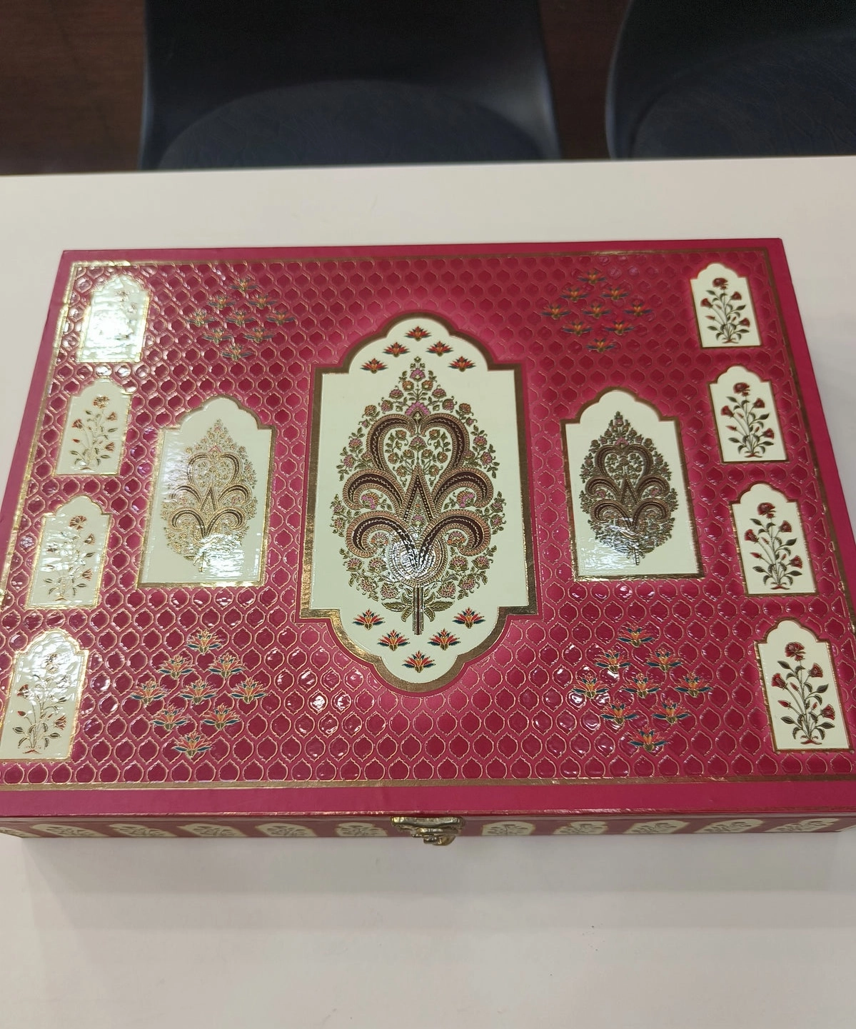 Luxury wedding invite box thumbnail 3