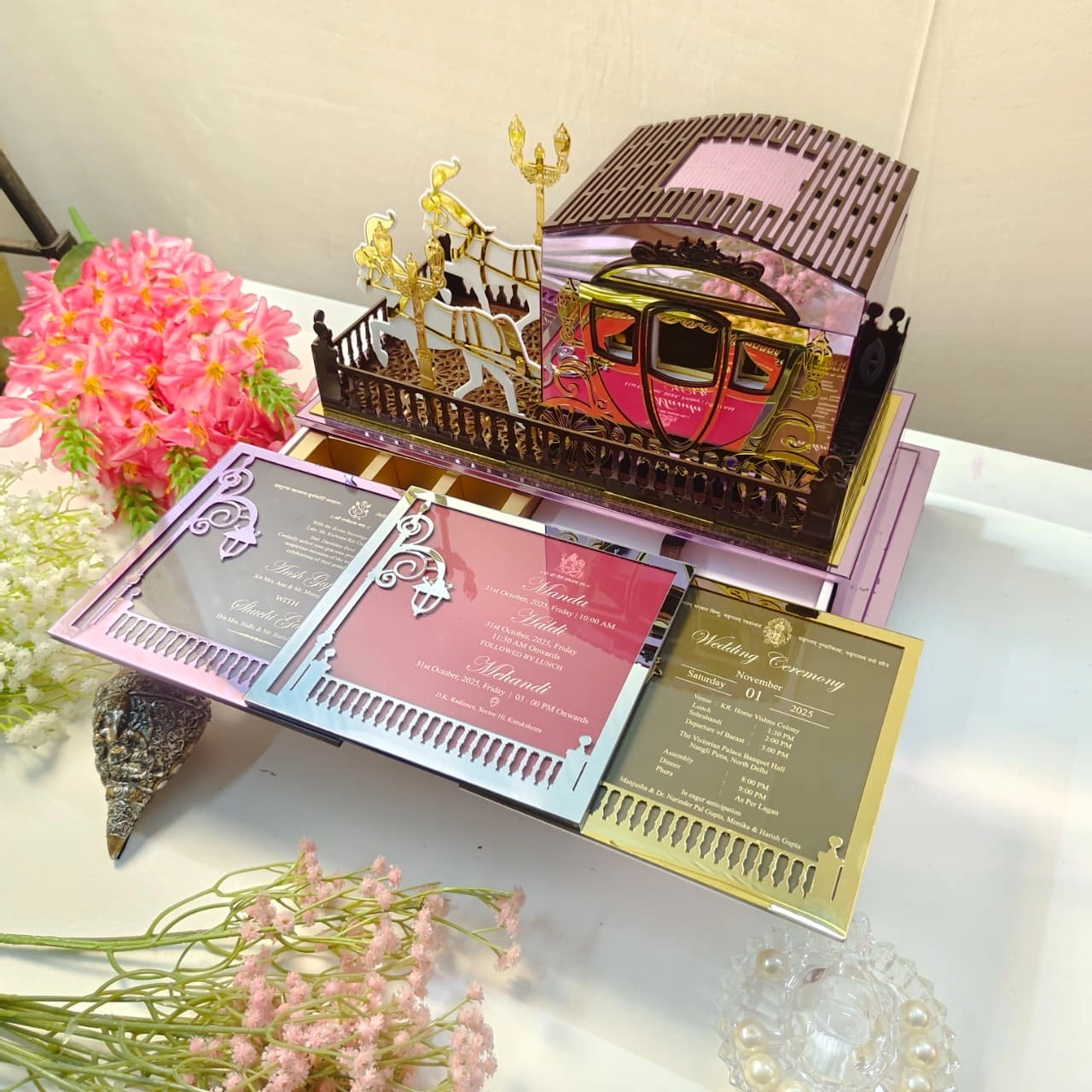 Royal Carriage Luxury Invitation Box thumbnail 3