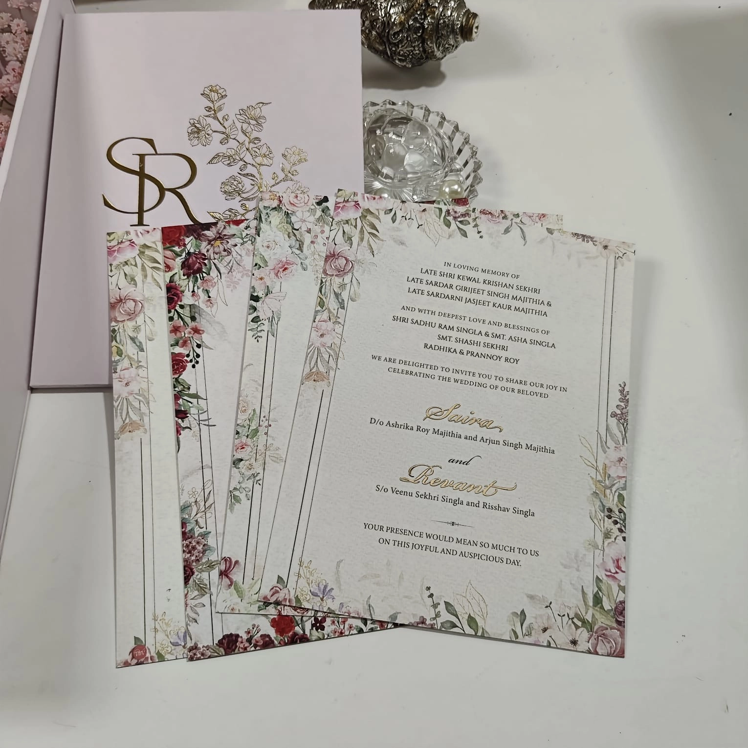 Premium luxurious wedding invitation thumbnail 5