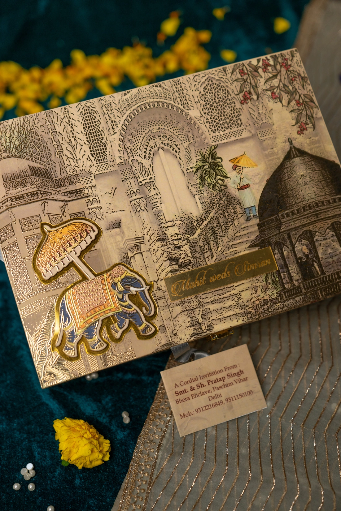 Heritage Luxury Invitation Box with 2 Jars thumbnail 2