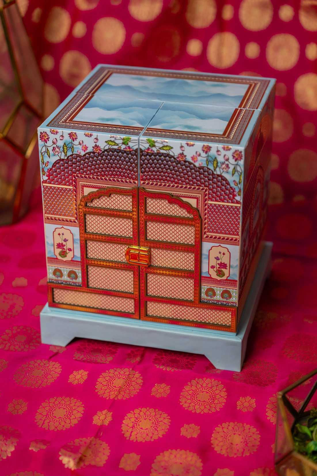 Heritage Luxury Invitation Box — 2 Jars & Scrolls thumbnail 3