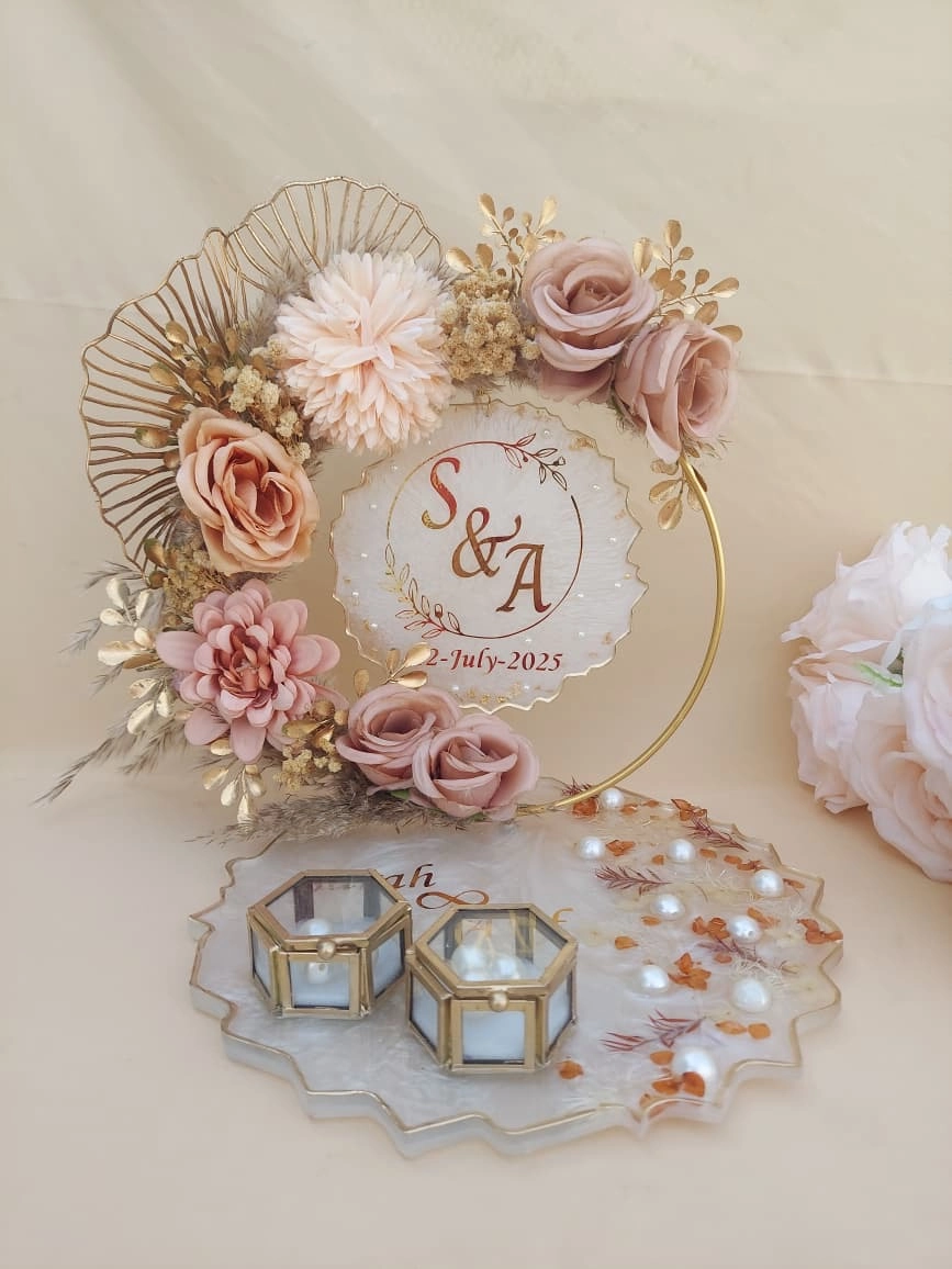 Custom Floral Engagement Ring Platter thumbnail 3