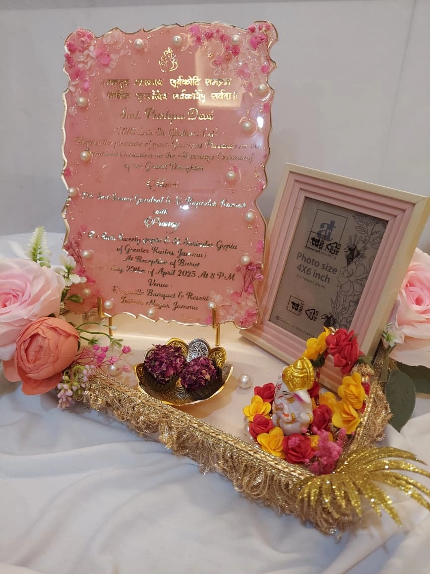 Illuminated Resin Engagement Platter with Photo Frame thumbnail 3